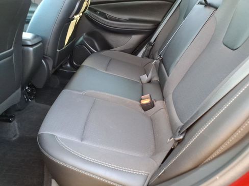 Used 2022 Buick Encore GX Select image 6