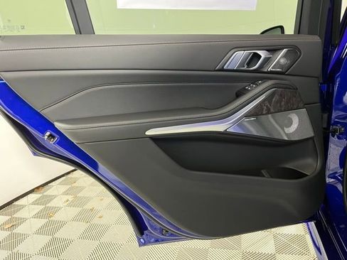 New 2026 BMW X7 xDrive40i image 21