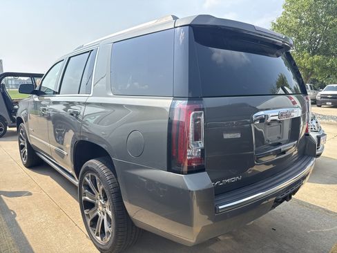 Used 2018 GMC Yukon Denali w/ Open Road Package image 10