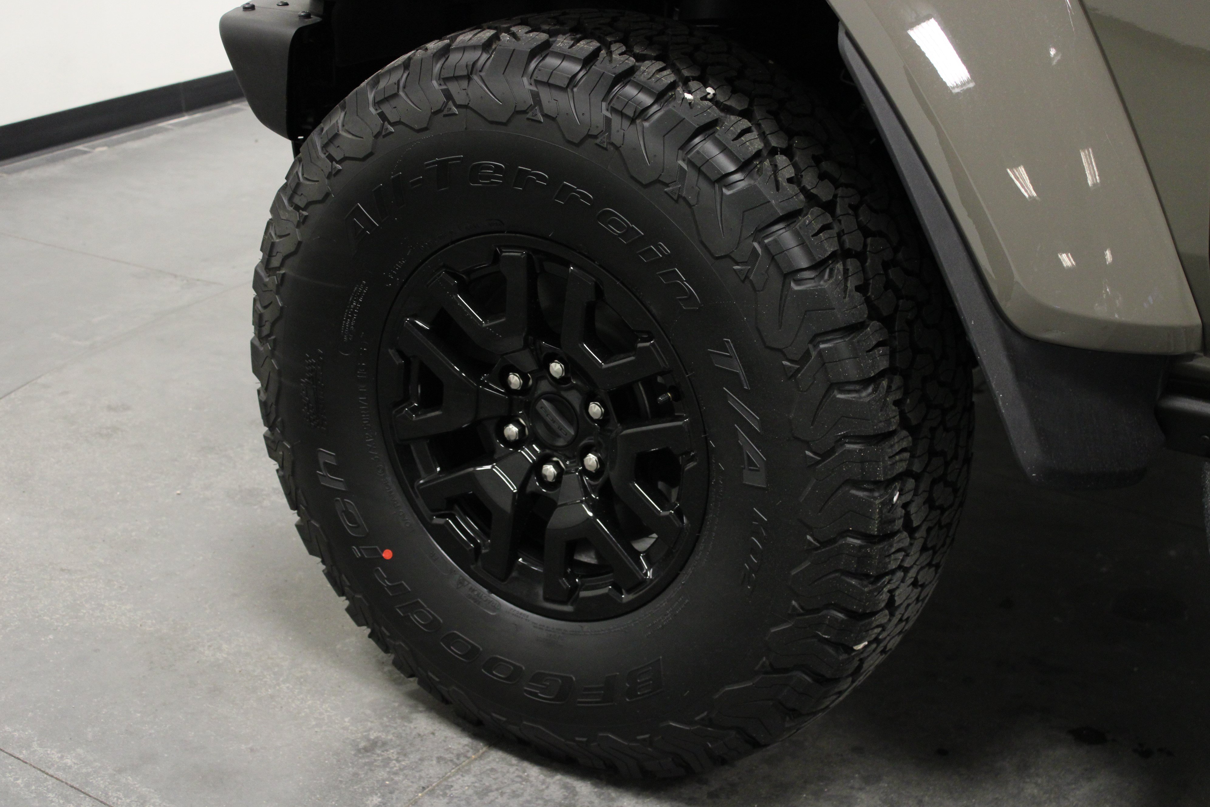 New 2026 Ford Bronco Raptor AWD/4WD image 10