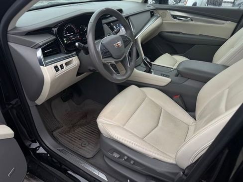 Used 2018 Cadillac XT5 Premium Luxury image 18