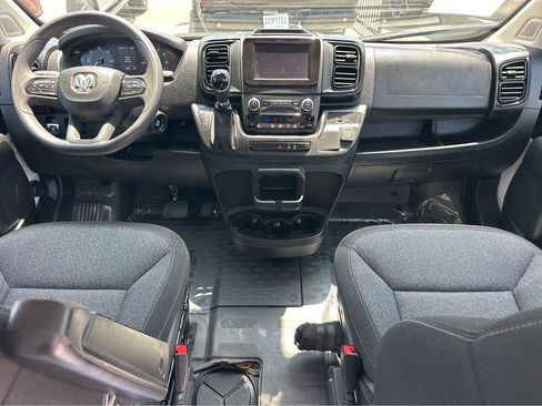 Used 2023 RAM ProMaster 2500 FWD image 4