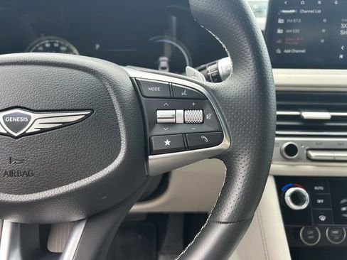 Used 2025 Genesis G70 2.5T AWD/4WD image 26