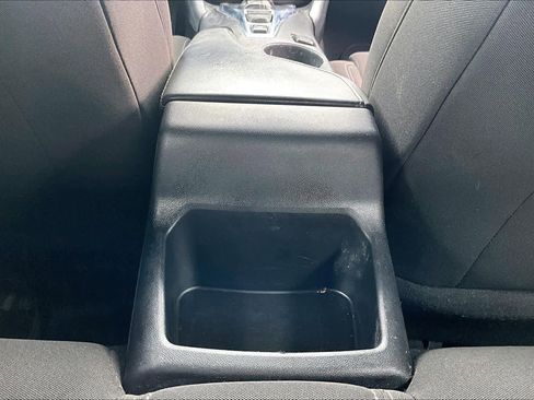 Used 2020 Chevrolet Camaro LT RWD image 29