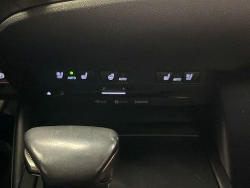 Used 2020 Lexus ES 350 w/ Premium Package image 22