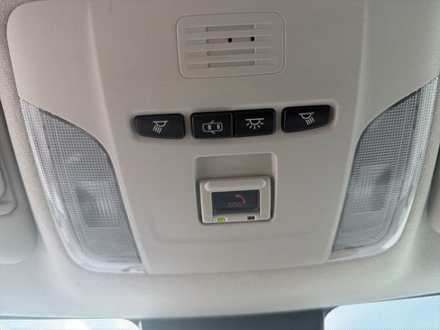 Used 2021 Toyota Corolla LE FWD image 5