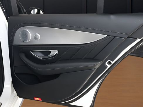 Used 2020 Mercedes-Benz E 63 AMG S image 19