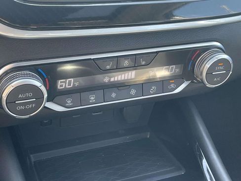 Used 2023 Nissan Altima 2.0 SR image 29