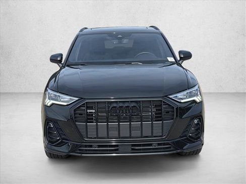 Certified 2025 Audi Q3 2.0T Premium Plus w/ Premium Plus Package image 2