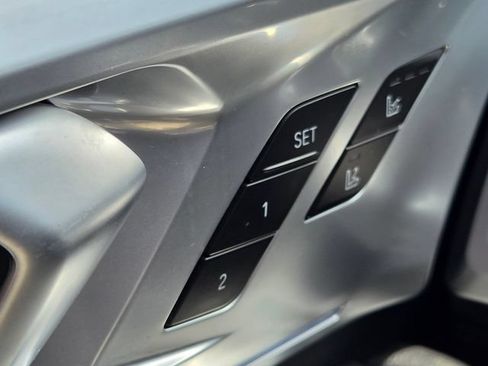 Used 2023 BMW XM AWD/4WD image 43