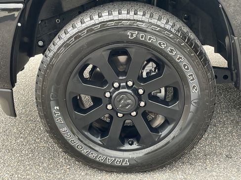 Used 2025 RAM 2500 Big Horn AWD/4WD image 36