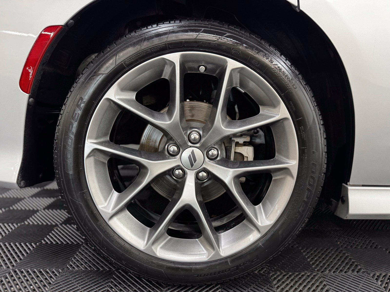 Used 2023 Dodge Charger GT RWD image 9