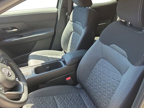 New 2026 Nissan Kicks SV w/ SV Premium Package FWD image 14