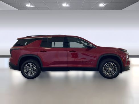 Used 2024 Chevrolet Traverse LT w/ LPO, Floor Liner Package image 8