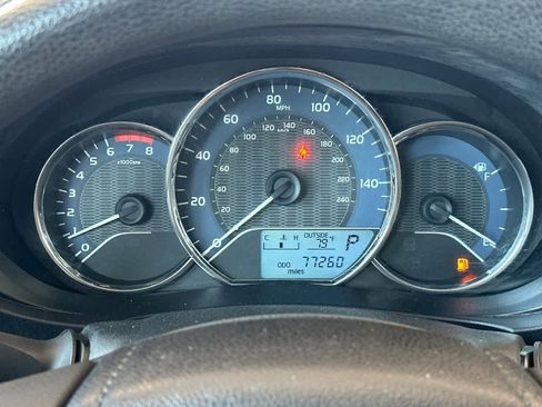 Used 2016 Toyota Corolla LE FWD image 26