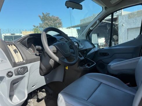 Used 2018 Ford Transit 150 130 Low Roof RWD image 15