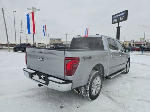Used 2024 Ford F150 Lariat w/ Tow/Haul Package image 5