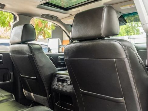 Used 2016 GMC Sierra 2500 Denali w/ Duramax Plus Package AWD/4WD image 41