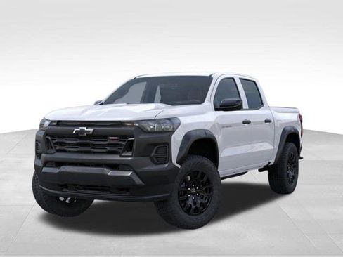 New 2026 Chevrolet Colorado Trail Boss AWD/4WD image 6
