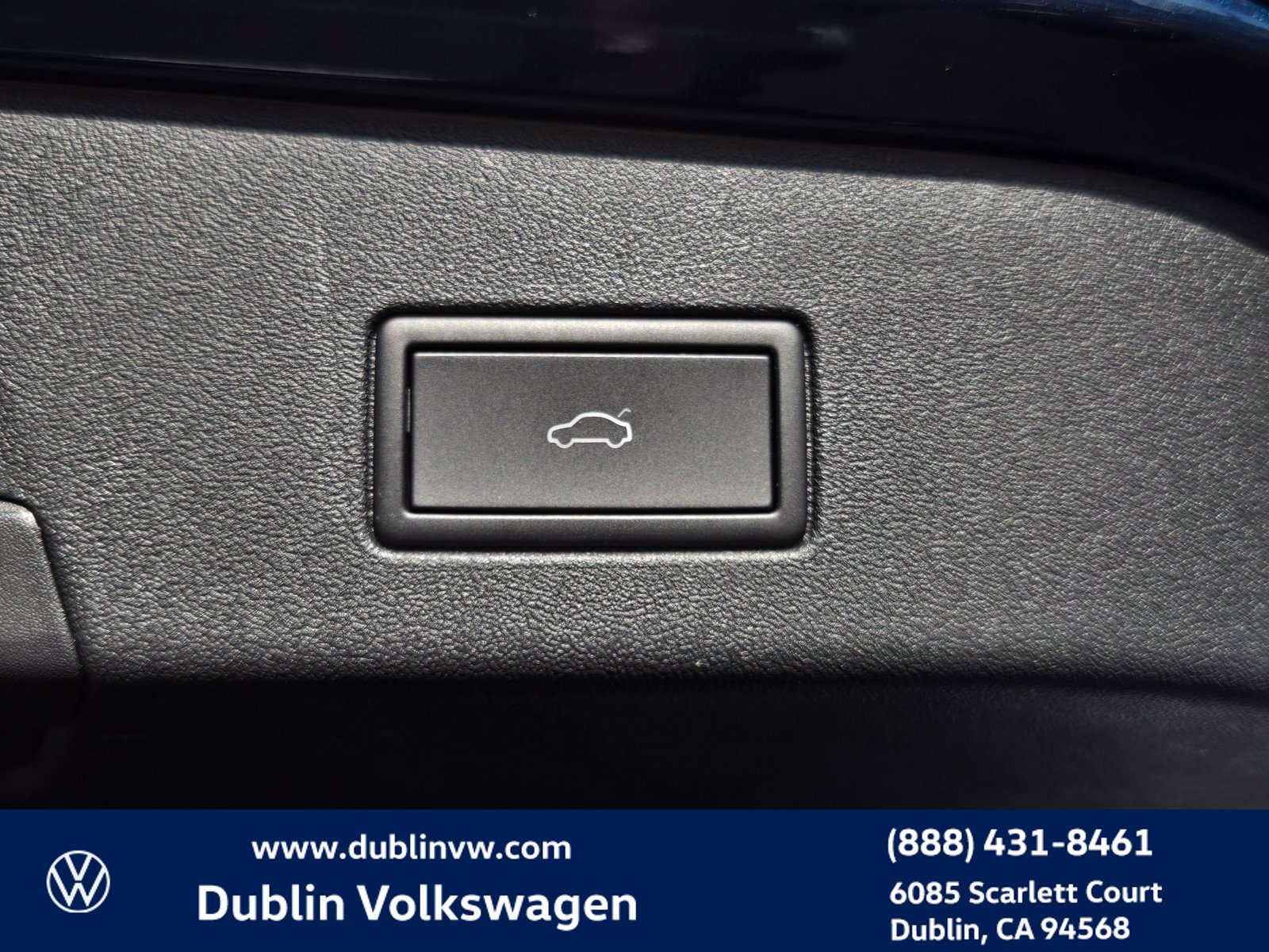 Used 2023 Volkswagen ID.4 Pro S Plus RWD image 24