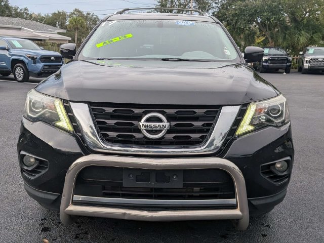 Used 2017 Nissan Pathfinder SL w/ SL Premium Package AWD/4WD image 8