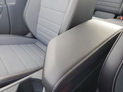 New 2025 Volkswagen Jetta SE image 19