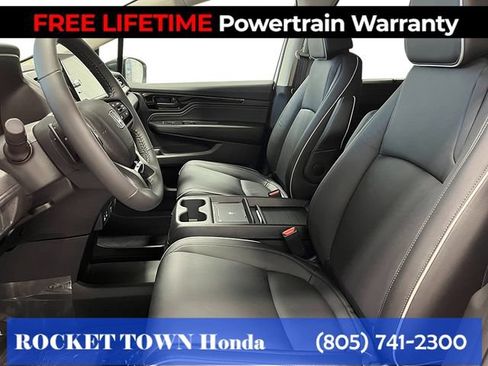 New 2026 Honda Odyssey Touring image 15
