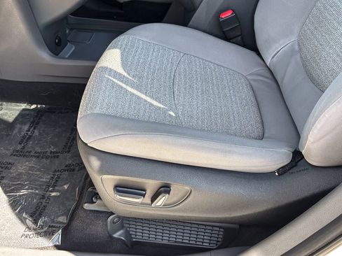 Used 2023 Toyota Sienna LE image 18