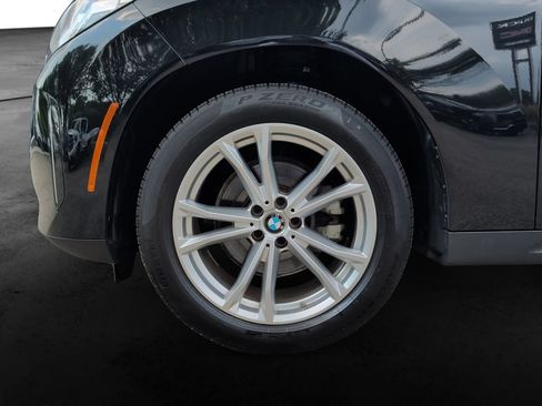 Used 2025 BMW X3 xDrive30i AWD/4WD image 9
