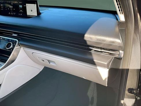 Used 2023 Genesis GV80 3.5T w/ Advanced Package image 23