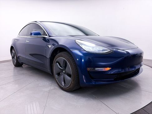Used 2018 Tesla Model 3 Long Range RWD image 5