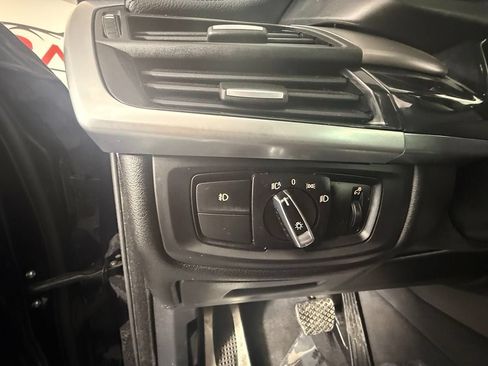 Used 2017 BMW X6 sDrive35i w/ M Sport Package RWD image 17
