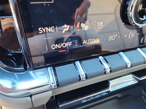 New 2026 GMC Yukon XL Denali image 20