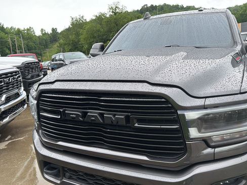 Used 2022 RAM 2500 Laramie w/ Night Edition AWD/4WD image 8