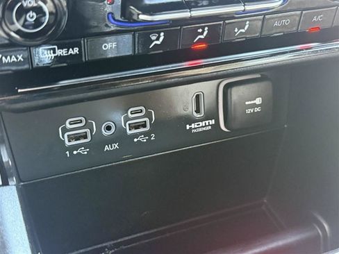 Used 2023 Jeep Grand Cherokee 4WD 4xe image 33