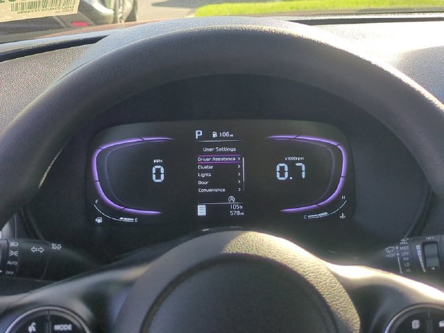 Certified 2025 Kia Soul LX w/ LX Technology Package FWD image 20