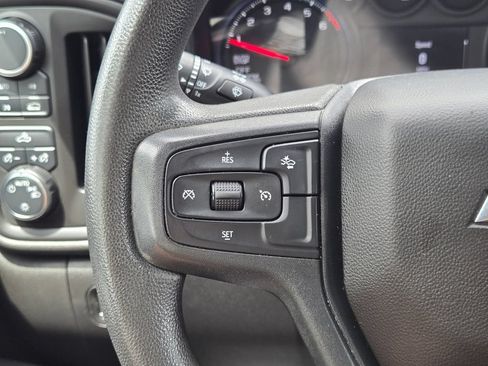 Used 2022 Chevrolet Silverado 1500 Custom AWD/4WD image 24