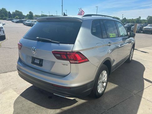Used 2020 Volkswagen Tiguan S AWD/4WD image 5