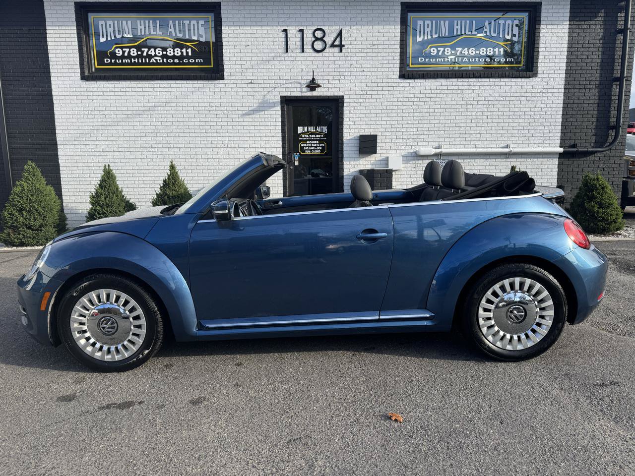 Used 2016 Volkswagen Beetle 1.8T S FWD image 4
