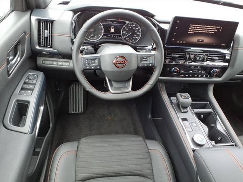New 2026 Nissan Pathfinder Rock Creek AWD/4WD image 7