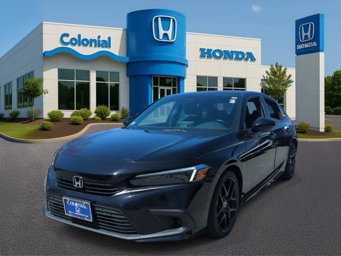 Used 2023 Honda Civic Sport image 1