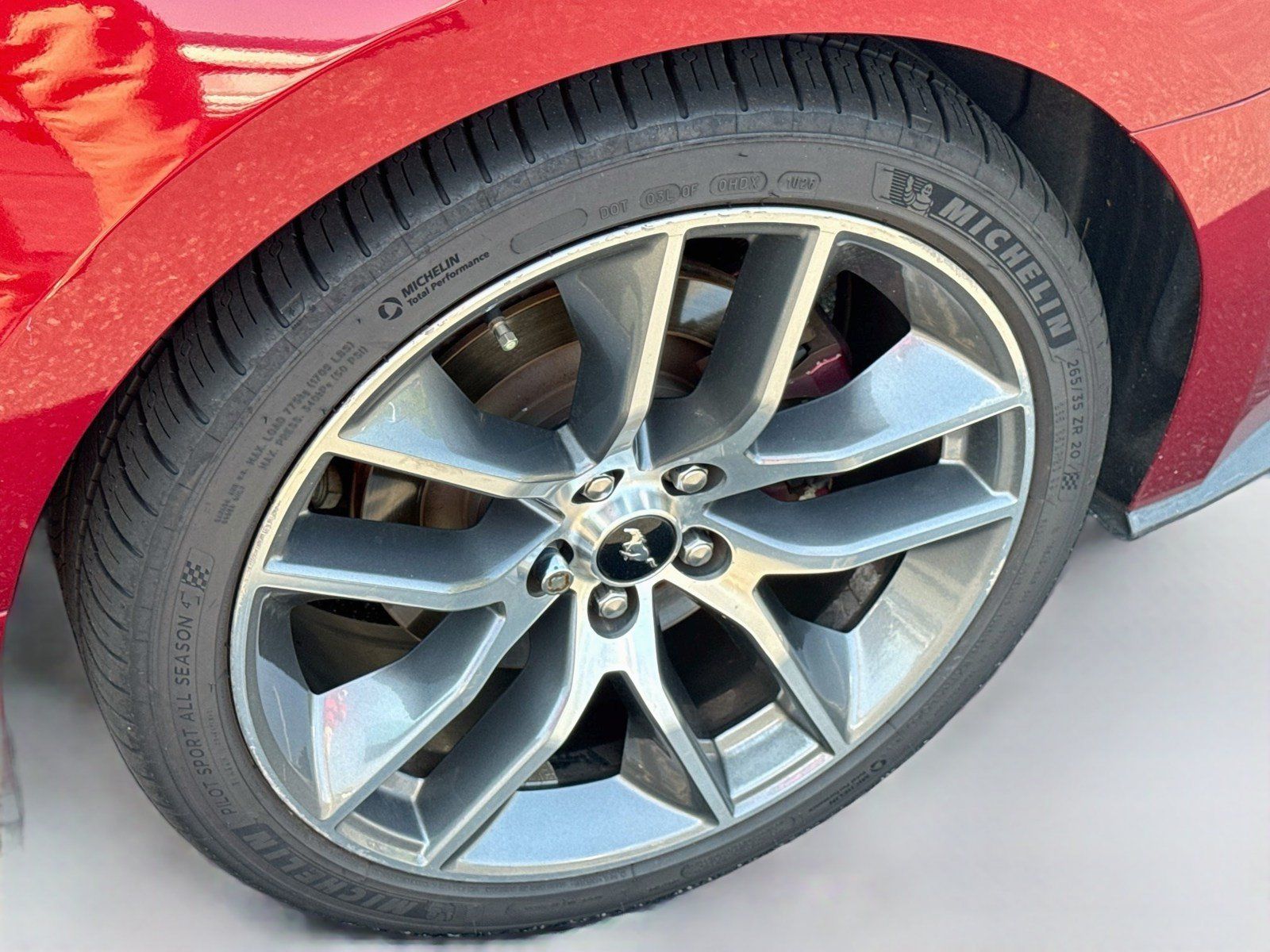 Used 2017 Ford Mustang GT Premium RWD image 19