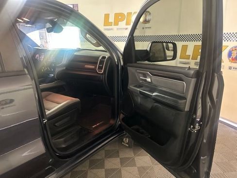Used 2020 RAM 1500 Big Horn AWD/4WD image 26