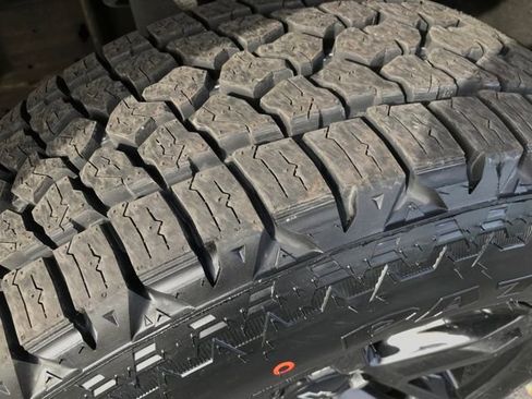 Used 2022 Chevrolet Silverado 1500 LT Trail Boss w/ Protection Package image 23