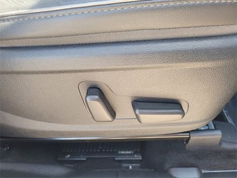 Used 2021 Hyundai Santa Fe Limited w/ Cargo Package image 17