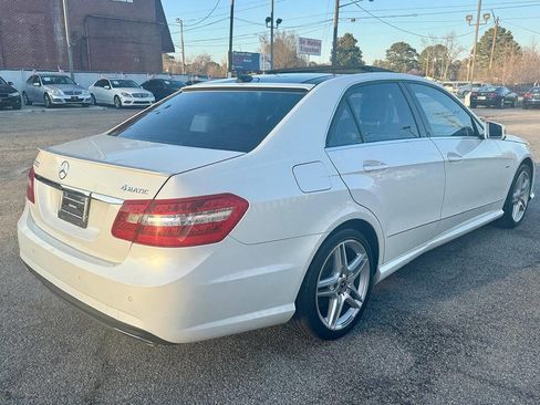 Used 2012 Mercedes-Benz E 550 4MATIC Sedan image 7