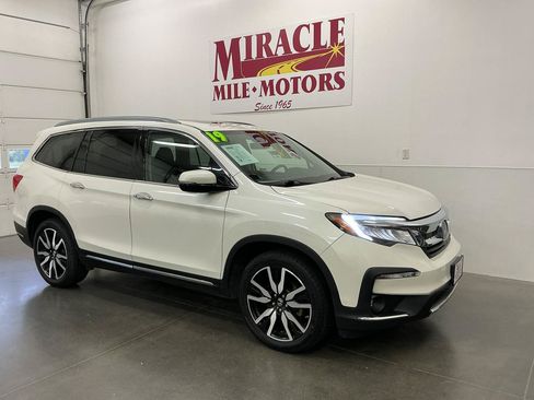 Used 2019 Honda Pilot Elite image 1