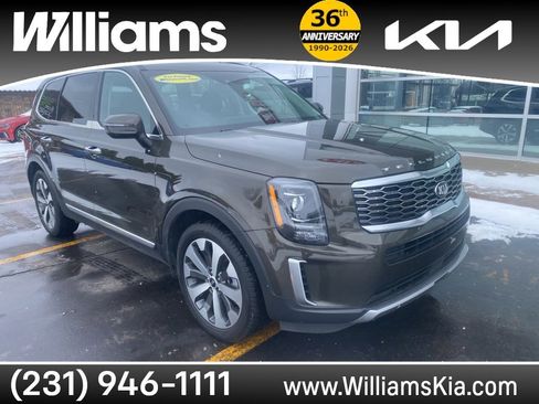 Used 2020 Kia Telluride S w/ S 8 Passenger Seating Package image 3