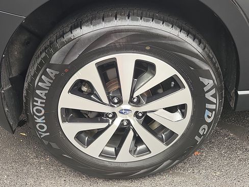 Certified 2024 Subaru Outback AWD/4WD image 21