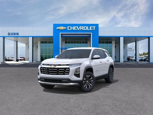 New 2026 Chevrolet Equinox LT FWD image 8